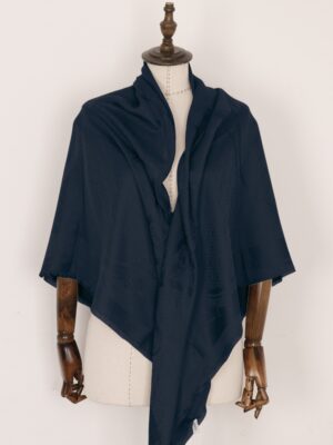 إيشارب نسائي